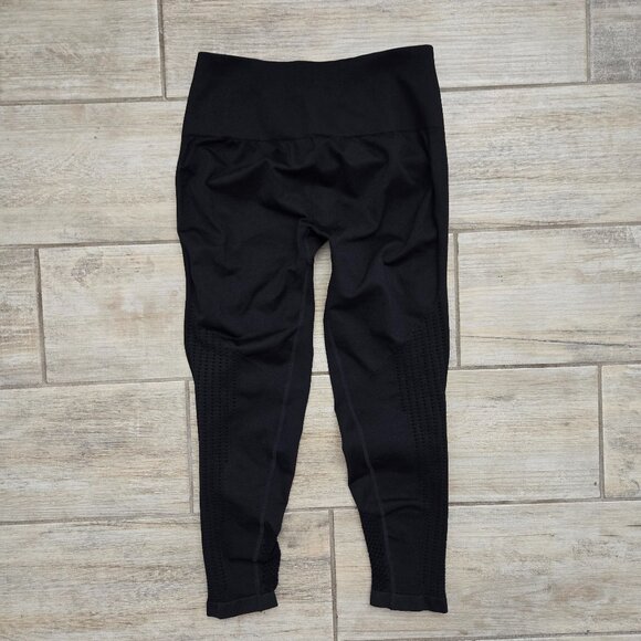 Fabletics Sync Seamless High-Waisted 7/8 Legging Women's Black Gym Workout M - Picture 2 of 7